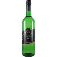 Gelber Muskateller & Gewürztraminer - Weingut Burgunderhof Merkel