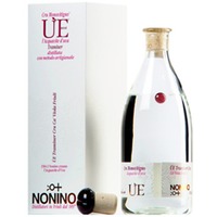 ÙE Cru Traminer Monovitigno in Geschenkkarton