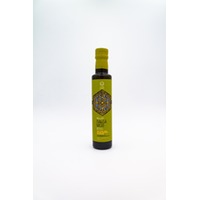 Heller Balsamico Essig mit Senf und Olivenöl