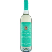 Aveleda Vinhos  Casal Garcia Sweet Vinho Verde DOC - NV  - Vinho verde, Portugal