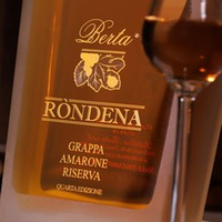 Grappa Amarone Riserva Ròndena in Holzkassette