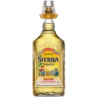 Sierra Reposado Tequila + Shotglas
