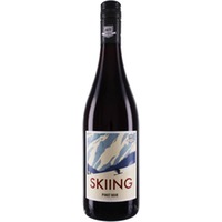 Bergdolt-Reif und Nett Skiing Pinot Noir