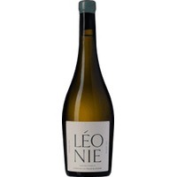Leonie du Chateau La Tour Blanche