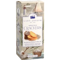 Cracker mit Meersalz und Olivenöl