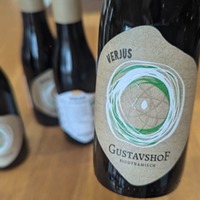 Gustavshof Verjus - der Saft der grünen Traube