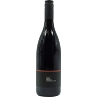 Brunner Weinmanufaktur Pinot Noir VdP Suisse - - Luzern, Schweiz