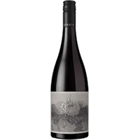 Giant Steps : Fatal Shore Pinot Noir