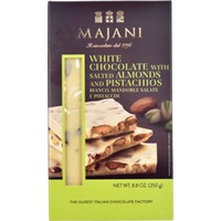 Weiße Schokolade mit gesalzenen Mandeln und Pistazien