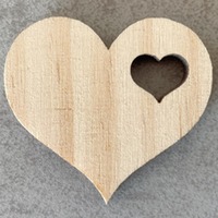 "Holzherzen zur Dekoration, klein"